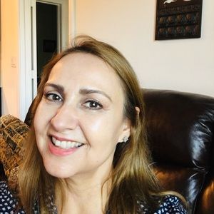 Meet your Posher, Elida